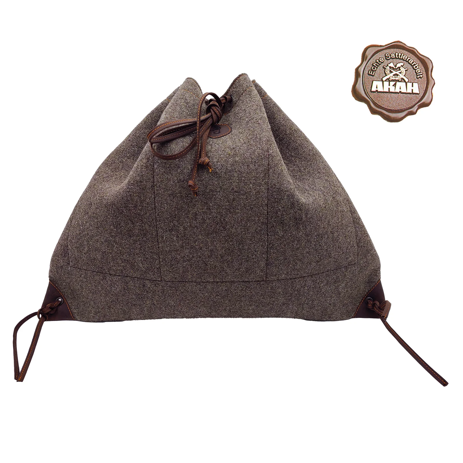 Gebirgsrucksack aus Natur-Wollfilz
